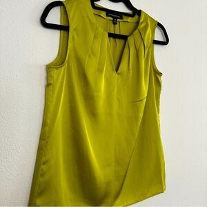 Banana Republic silky lime green sleeveless v-neck top